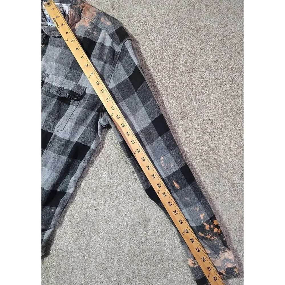 OOAK Upcycled Flannel Shacket Shirt Five Finger Death Punch FFDP Boyfriend Fit L - Picture 8 of 13